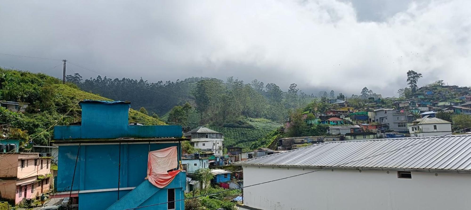 Swarna Tourist Home Munnar Exterior foto